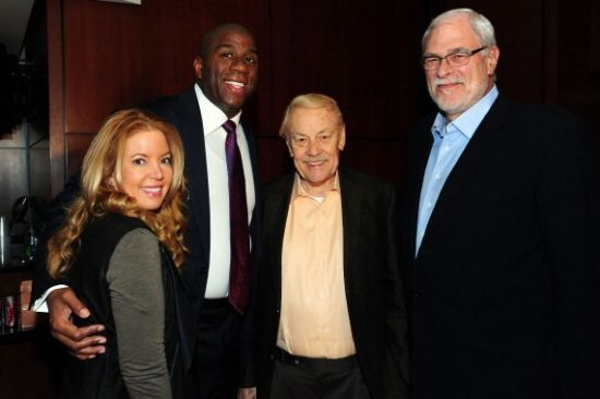 球队在前锋 球队在前锋