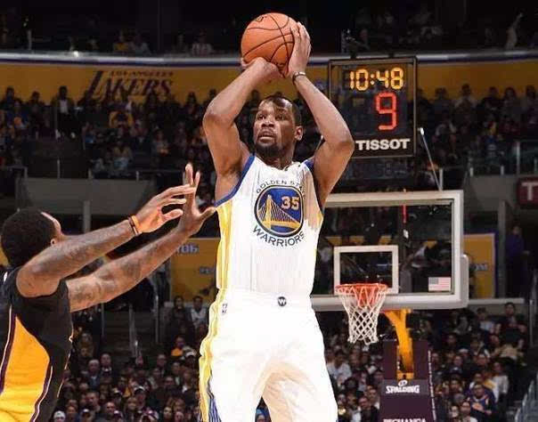 球员的招募 球员的招募