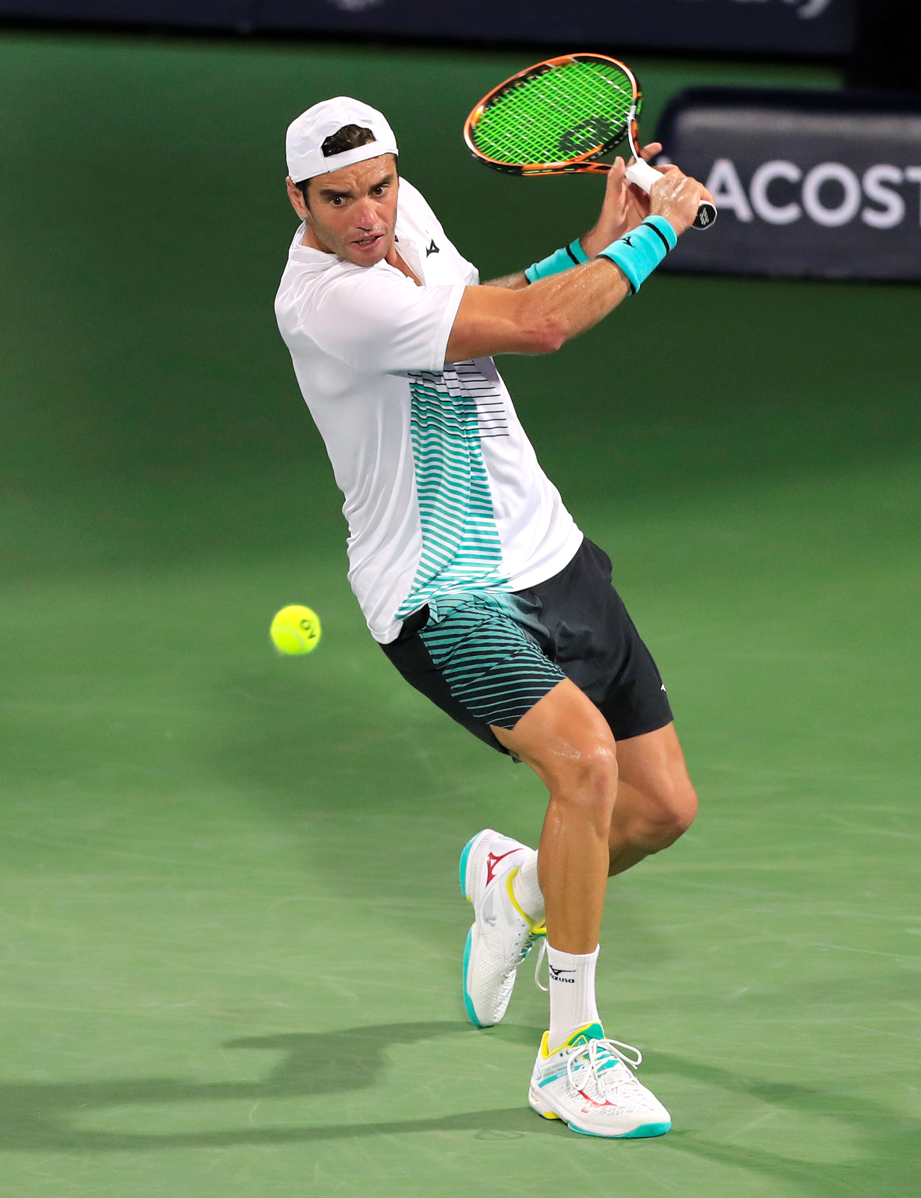 奋力拼搏 奋力拼搏