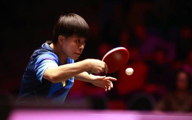 前在接受采 前在接受采