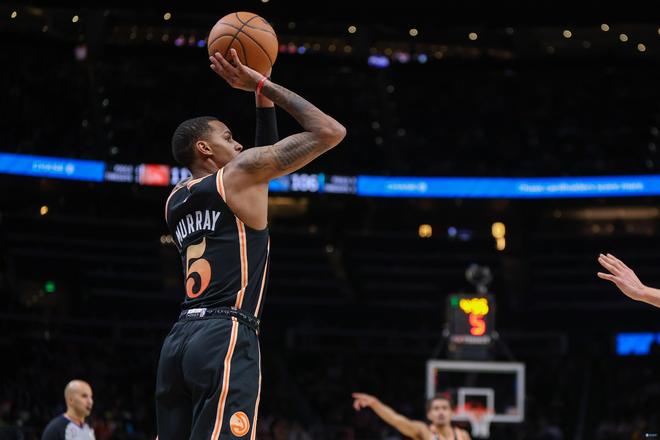 手启动起脚 手启动起脚