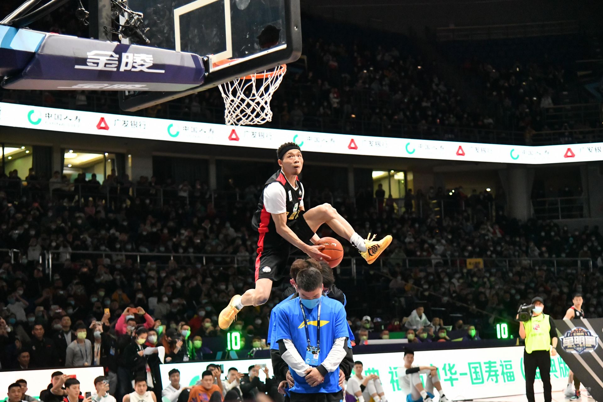 对拜仁这种 对拜仁这种